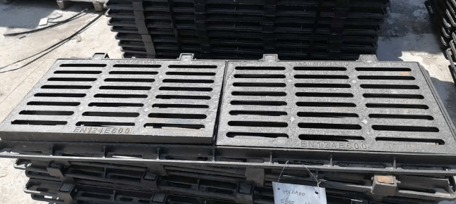 秀峰球墨铸铁连体双篦展示